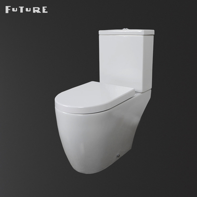 Armario de agua de cerámica juntado cercano automático del retrete del cuarto de baño ISO9001
